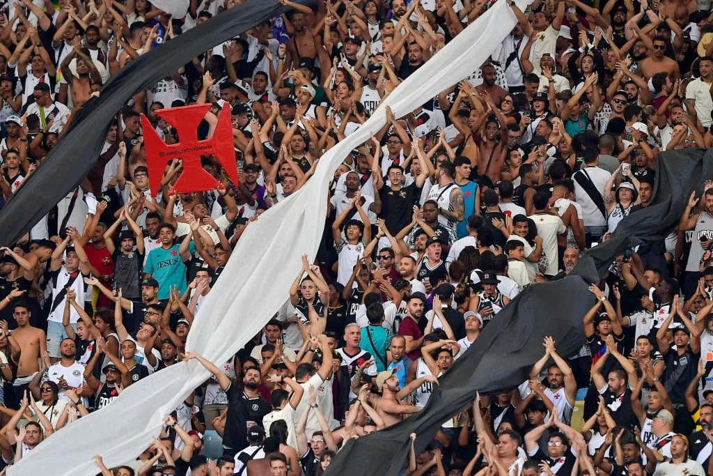 Foto: Thiago Ribeiro/AGIF – Força Jovem protesta