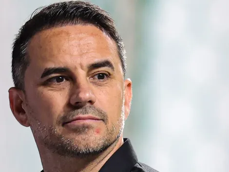 Receber R$ 700 mil e assinar por 4 anos: Caetano é 'apertado' no Atlético-MG