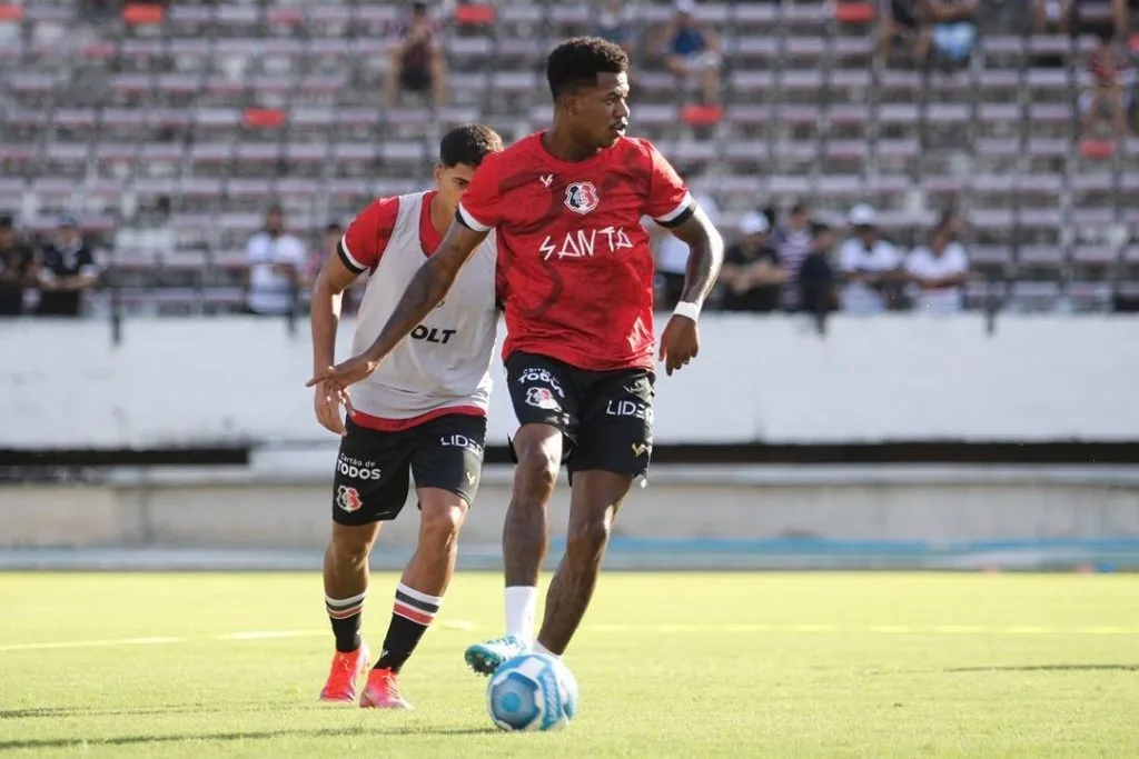 Foto: Evelyn / Santa Cruz - Emerson Souza