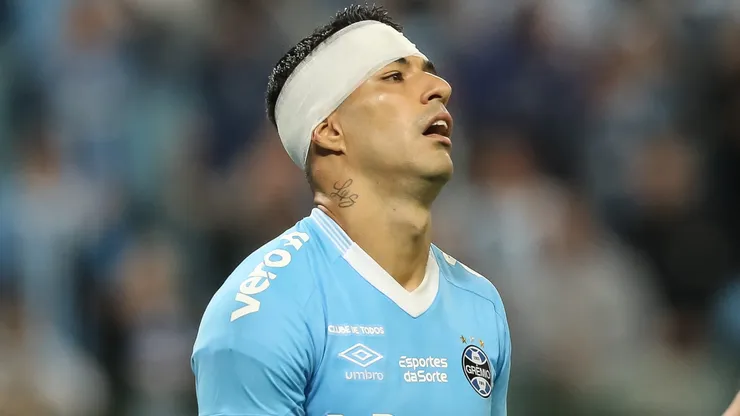 Foto: Pedro H. Tesch/AGIF - Craque não está 100% confortável no Grêmio.