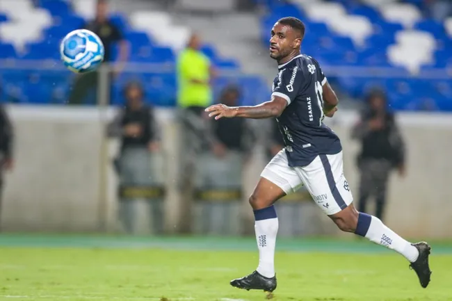 Foto: Fernando Torres/AGIF - Muriqui, jogador do Remo