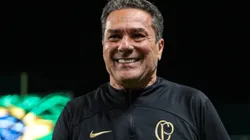 Luxa sugeriu Walace ao Corinthians, mas alto valor fez Clube sair de cena. Palmeiras também tem interesse no camisa 5