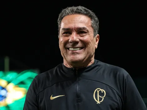 Luxa dá 'ajudinha' e Palmeiras ganha chance de ouro para investir em camisa 5