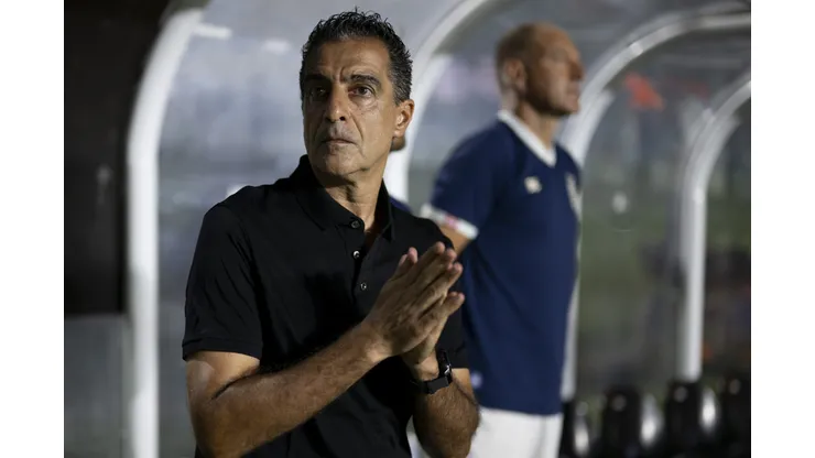 Jorge Rodrigues/AGIF. Renato Paiva é especulado em equipe equatoriana