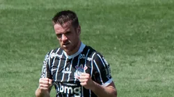 Ramiro aciona justiça e pode receber bolada do Corinthians