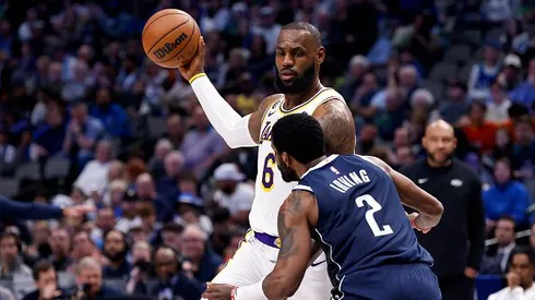 LeBron e Kyrie durante a temporada regular