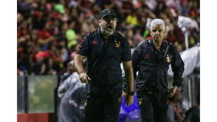 Foto: Rafael Vieira/AGIF- Enderson Moreira fala sobre a vitória fora de casa