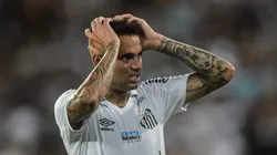 Foto: Thiago Ribeiro/AGIF - Luan segue em baixa na carreira depois que deixou o Santos.