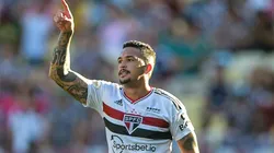 Luciano com a camisa do São Paulo, patrocinado pela Adidas - Foto: Thiago Ribeiro/AGIF