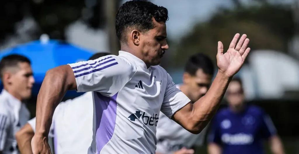 Foto: Gustavo Aleixo/Cruzeiro/Divulgação – Kaiki: jovem pode deixar o Cruzeiro em breve