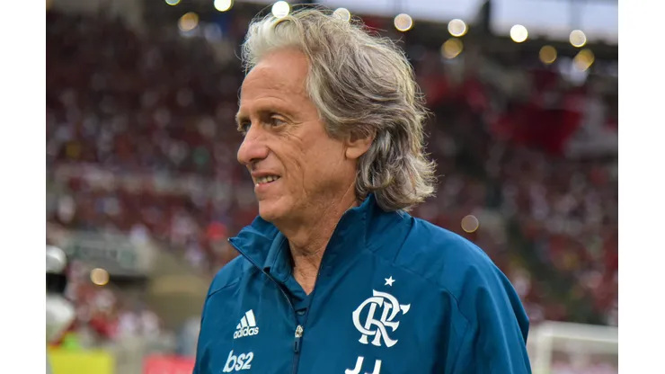 Jorge Jesus não esquece o Flamengo e vídeo com torcedor do Mengão enloquece a Nação
