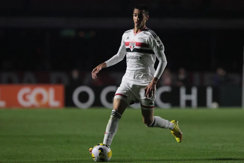 Foto: Divulgação/São Paulo – O jovem Rodriguinho está em alta com Dorival Júnior