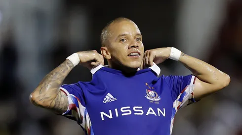 HO CHI MINH CITY, VIETNAM - APRIL 28: Marcos Junior #10 of Yokohama F. Marinos celebrates after scoring his team's first goal off a penalty during the first half of the AFC Champions League Group H match against Hoang Anh Gia Lai at Thong Nhat Stadium on April 28, 2022 in Ho Chi Minh City, Vietnam. (Photo by Minh Hoang/Getty Images)