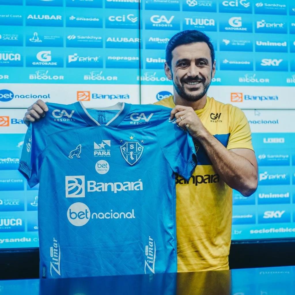 Foto: John Wesley/Paysandu - Robinho é apresentado no Paysandu