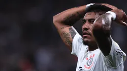 Foto: Ettore Chiereguini/AGIF - Paulinho volta a viver drama no Corinthians