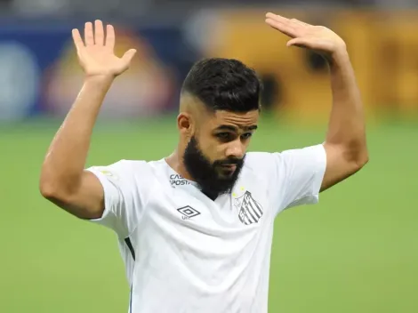 “Desrespeitou o Santos”; Torcida pede saída de Felipe Jonatan