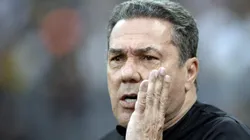 - Luxemburgo descartou Barletta dos planos do Corinthians; atacante estava no radar do Peixe