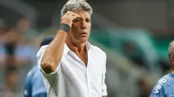Foto: Pedro H. Tesch/AGIF - Renato: técnico contou bastidores com alvo do Grêmio no mercado