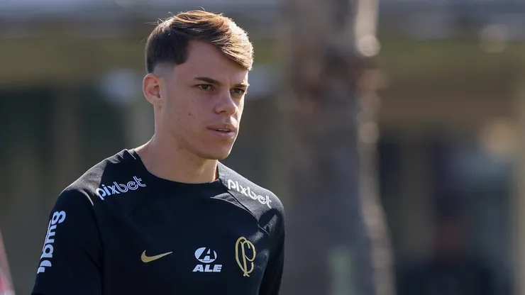 - Barletta não tem futuro certo no Corinthians após "geladeira" com Luxemburgo
