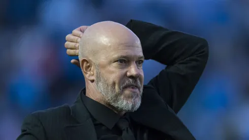 Zago assumiu o Coxa na terceira rodada.