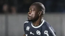 Foto: Fernando Torres/AGIF - Diego Ivo incentiva campanheiros de equipe