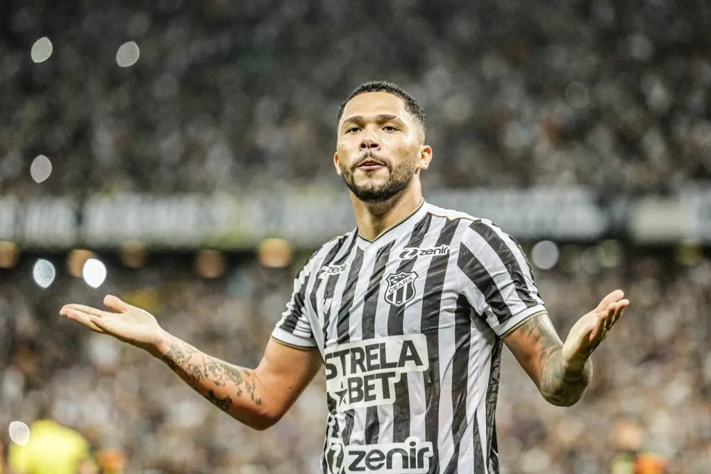 Foto: Lucas Emanuel/AGIF – Vitor Gabriel virou reserva nos últimos jogos.