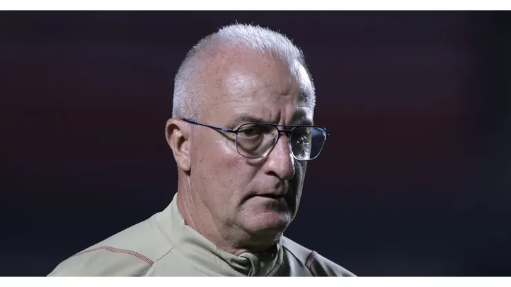 Foto: Marcello Zambrana/AGIF - Dorival mudou o rendimento do São Paulo
