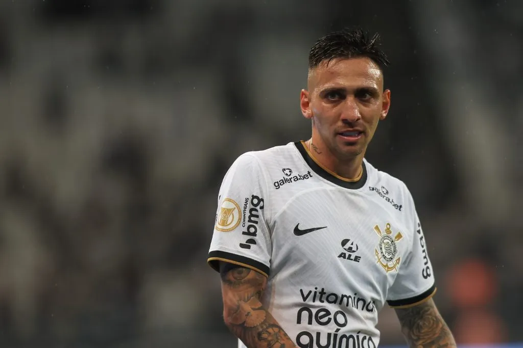 SP – Sao Paulo – 28/09/2022 – BRASILEIRO A 2022, CORINTHIANS X ATLETICO-GO – Gustavo Silva jogador do Corinthians durante partida contra o Atletico-GO no estadio Arena Corinthians pelo campeonato Brasileiro A 2022. Foto: Marcello Zambrana/AGIF