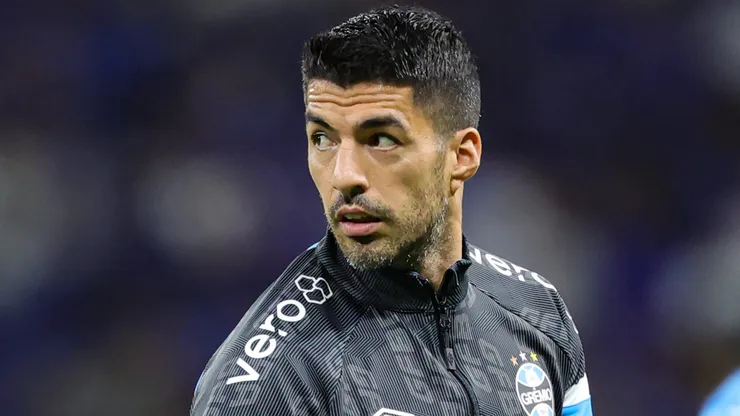 Foto: Gilson Junio/AGIF - Torcida do Grêmio quer um novo parceiro para Suárez.