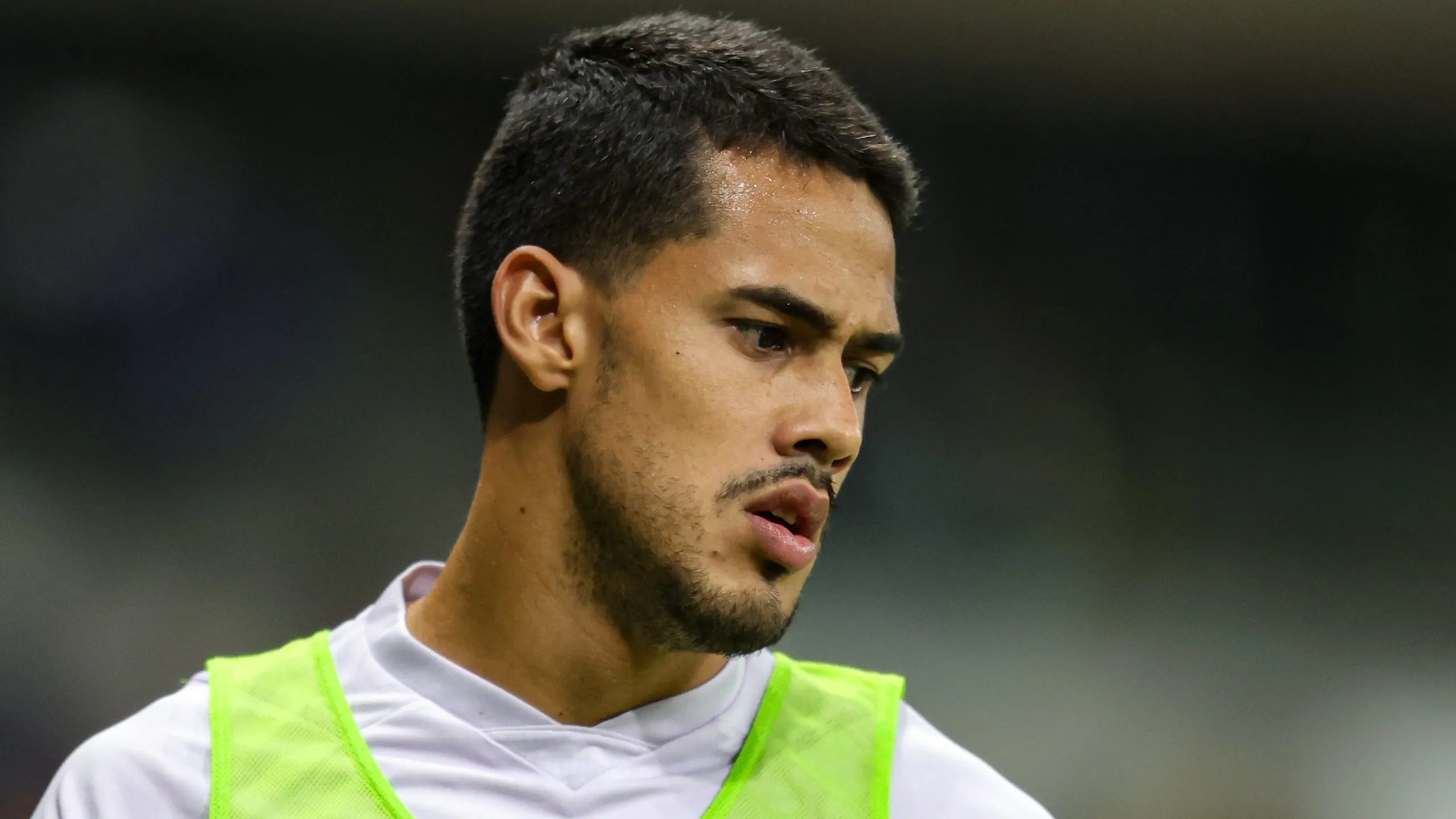 Foto: Gilson Junio/AGIF – Lucas Oliveira: zagueiro ficou marcado por falha contra o Grêmio