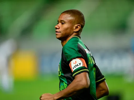 Juninho traz quentinha dos bastidores do América