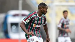 Foto: Thiago Ribeiro/AGIF - Marlon jogador do Fluminense durante partida contra o Santos no estadio Maracana pelo campeonato Brasileiro A 2023.