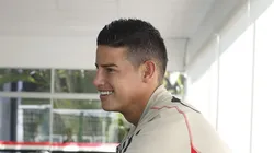 Foto: Divulgação Flickr São Paulo/Rubens Chiri - James Rodríguez agita a torcida do São Paulo