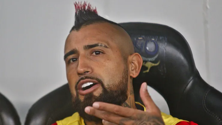 PR - CURITIBA - 16/07/2023 - BRASILEIRO A 2023, ATHLETICO-PR X BAHIA - Arturo Vidal jogador do Athletico-PR durante partida contra o Bahia no estadio Arena da Baixada pelo campeonato Brasileiro A 2023. Foto: Gabriel Machado/AGIF