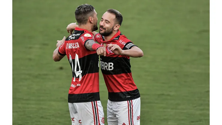Sampaoli expõe nova instrução que deu para Arrascaeta e Everton Ribeiro nos jogos do Flamengo