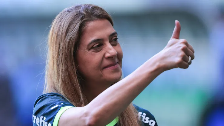 Foto: Ettore Chiereguini/AGIF - Leila Pereira, presidente do Palmeiras antes de partida contra o Botafogo no estadio Arena Allianz Parque pelo campeonato BRASILEIRO A 2023.