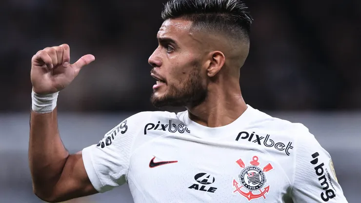 Foto: Ettore Chiereguini/AGIF - Fausto Vera é titular do Corinthians