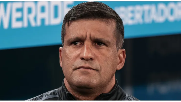 Wesley Carvalho, técnico do Athletico-PR, terá reforços de peso para as oitavas de final da Conmbol Libertadores 2023 Foto: Robson Mafra/AGIF