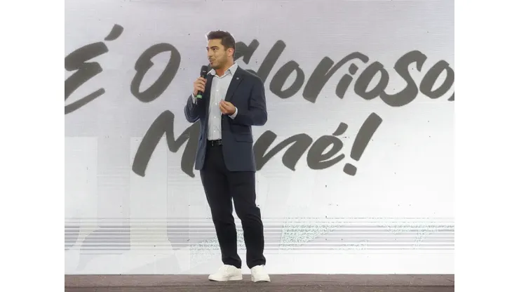 Foto: Vitor Silva/Botafogo- Thairo Arruda fala sobre metas de vendas da camisa