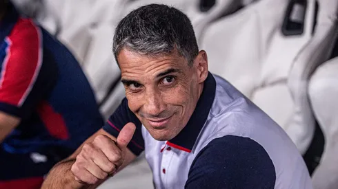 Vojvoda, técnico do Fortaleza, durante partida contra o Aguia de Maraba na Arena Castelão pela Copa do Brasil 2023. Foto: Lucas Emanuel/AGIF