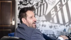 Foto: Raul Baretta/ Santos FC - Ramon durante o papo com Rueda e Falcão