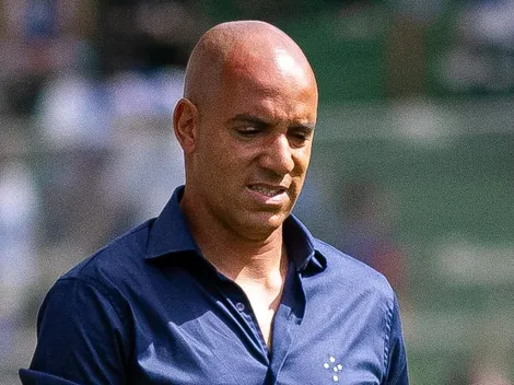 Atacante do Cruzeiro causa na web com possível indireta para Pepa