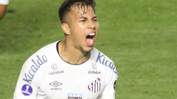 Foto: Fernanda Luz/AGIF - Kaio Jorge: atacante deve ser emprestado pela Juventus