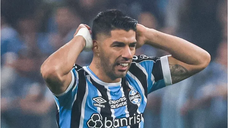 RS - PORTO ALEGRE - 26/07/2023 - COPA DO BRASIL 2023, GREMIO X FLAMENGO - Luis Suarez jogador do Gremio lamenta chance perdida durante partida contra o Flamengo no estadio Arena do Gremio pelo campeonato Copa do Brasil 2023. Foto: Maxi Franzoi/AGIF