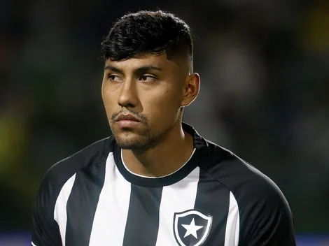 Depois de Segóvia, Textor vende mais um zagueiro para Clube da Série A