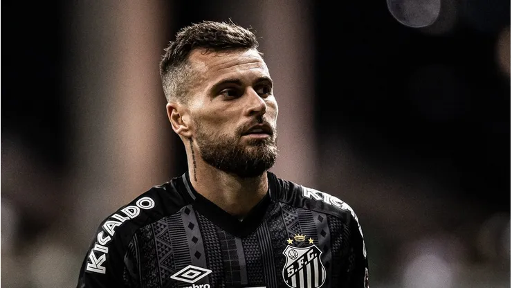 - Lucas Lima