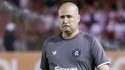 Foto: Rafael Vieira/AGIF - Ricardo Catala tecnico do Remo durante partida contra o Nautico no estadio Aflitos pelo campeonato Brasileiro C 2023.