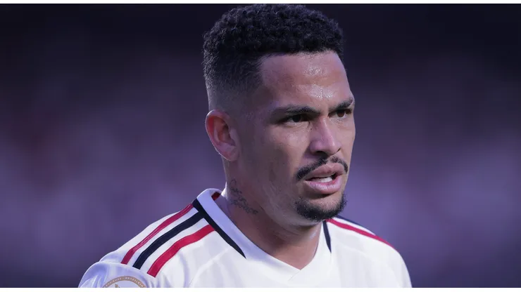 Luciano, do São Paulo, é o jogador que mais recebe amarelos no elenco em 2023. Foto: Ettore Chiereguini/AGIF