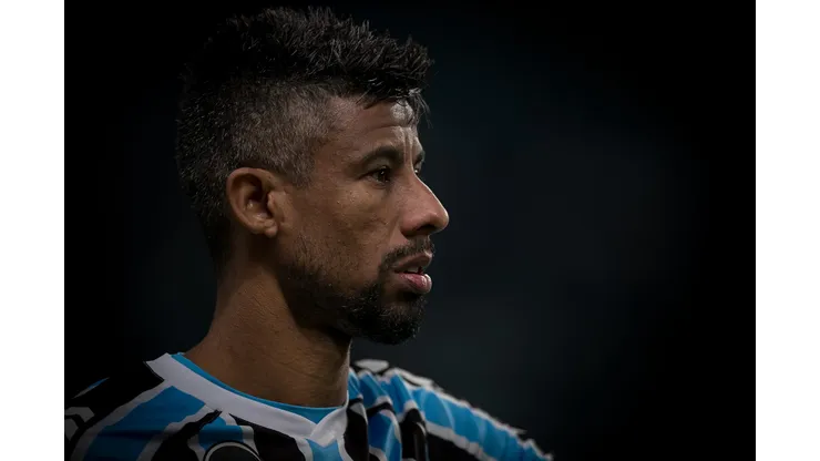 RS - Porto Alegre - 01/08/2018 - Copa do Brasil 2018, Gremio x Flamengo - Leo Moura jogador do Gremio durante partida contra o Flamengo no estadio Arena do Gremio pelo campeonato Copa do Brasil 2018. Foto: Liamara Polli/AGIF