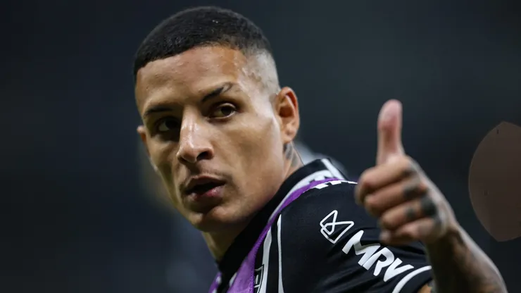 MG - BELO HORIZONTE - 10/06/2023 - BRASILEIRO A 2023, ATLETICO-MG X RED BULL BRASIL - Guilherme Arana jogador do Atletico-MG durante partida contra o Red Bull Brasil no estadio Mineirao pelo campeonato BRASILEIRO A 2023. Foto: Gilson Junio/AGIF